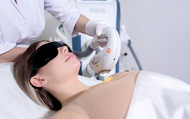 Фотоомоложение M22 (IPL)